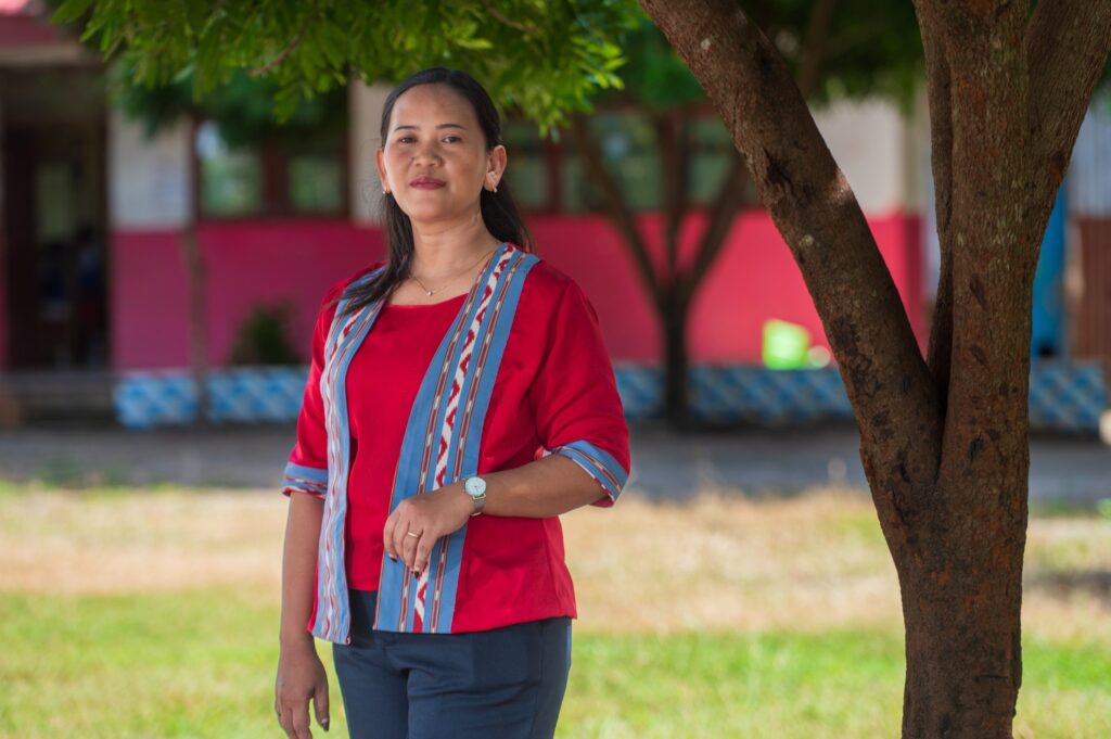 Selvita 1 Every morning, Selvita walks these paths not just as a principal – but as a messenger of hope for children who’ve long been overlooked. (© Photo by INOVASI Communication Team)